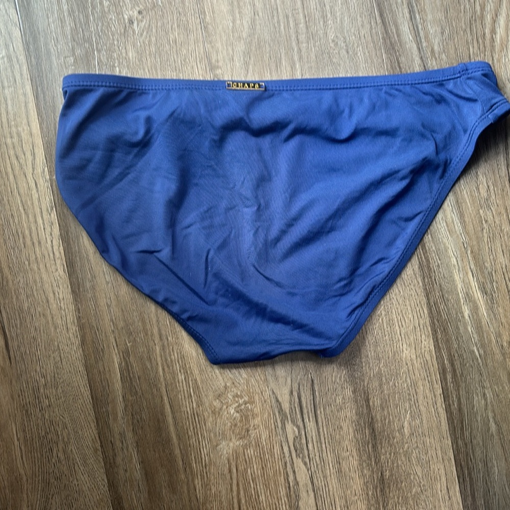 Chaps two piece - Picture 2 of 2